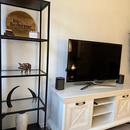 Ruettenscheid Design Mit Balkon Office אסן